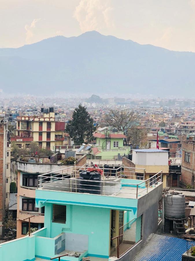 Thamel Seasons Hotel Катманду Екстер'єр фото